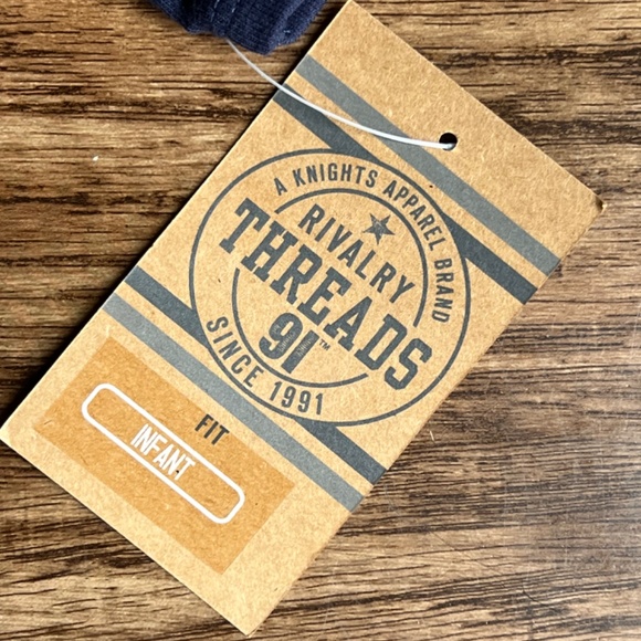 NWT! Licensed Michigan Wolverine Champs Football Baby Pant And Shirt Outfit Set - Picture 2 of 3